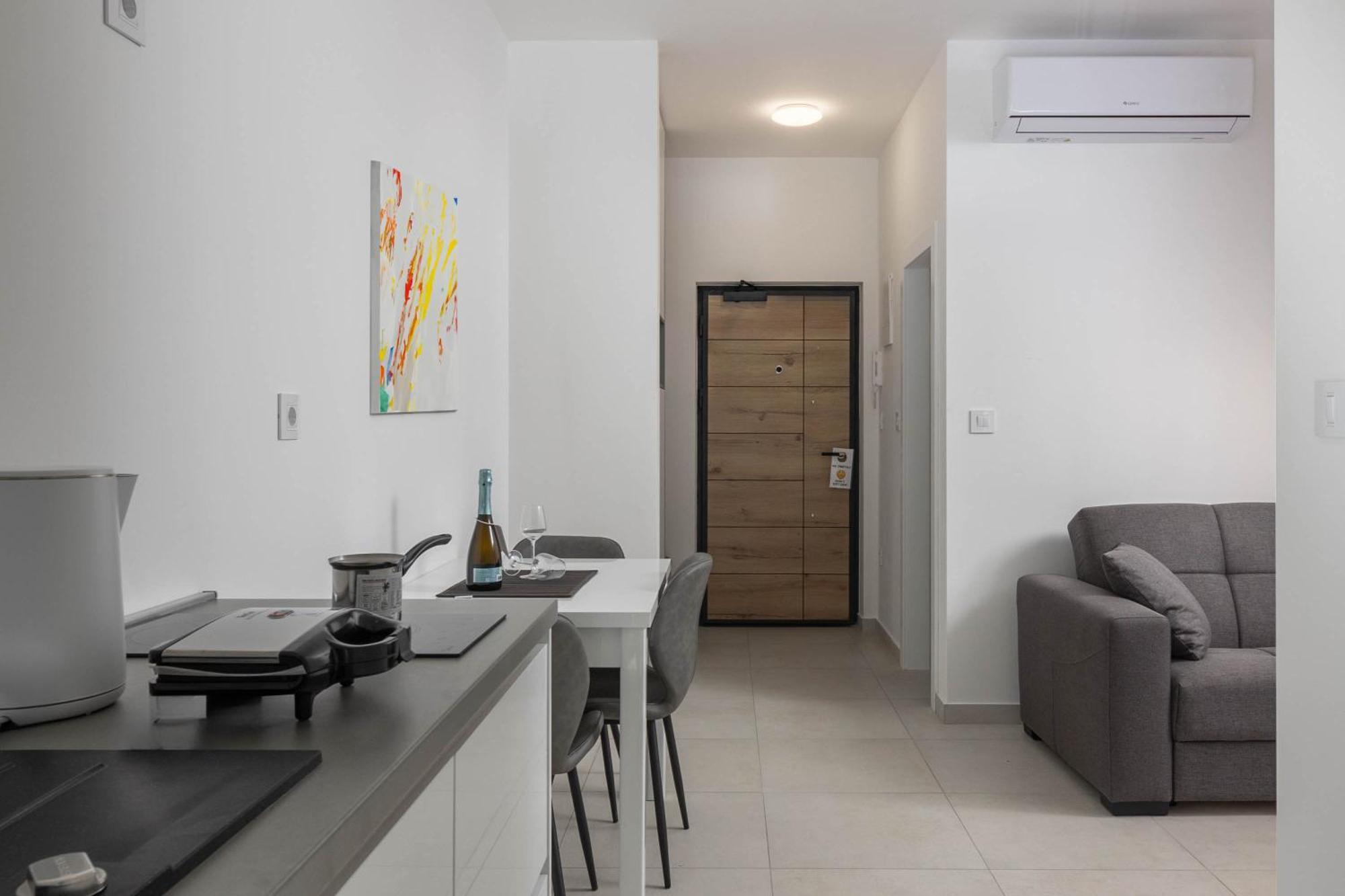 Seafront Villa Andrijana - Happy Rentals Plomin Exterior photo
